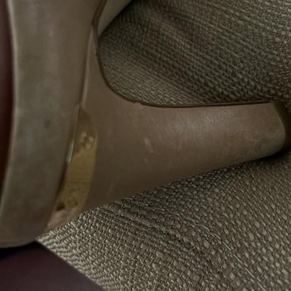 MichaelKors Camel Mules Open Tow Preloved! 8m - Picture 7 of 11